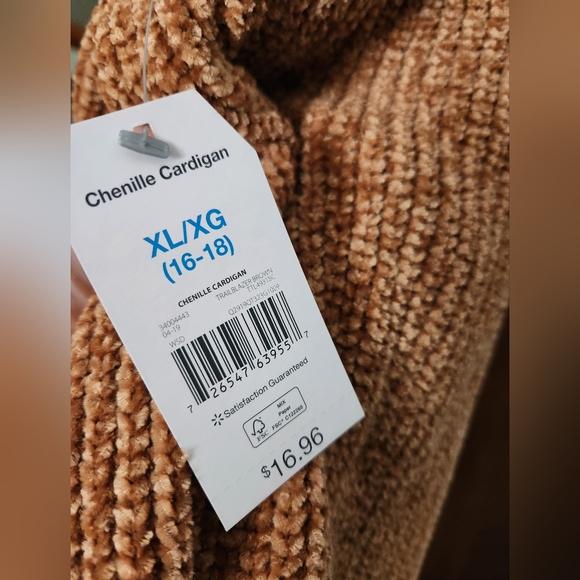 Cozy Brown Women's Sweater - Picture 4 of 4